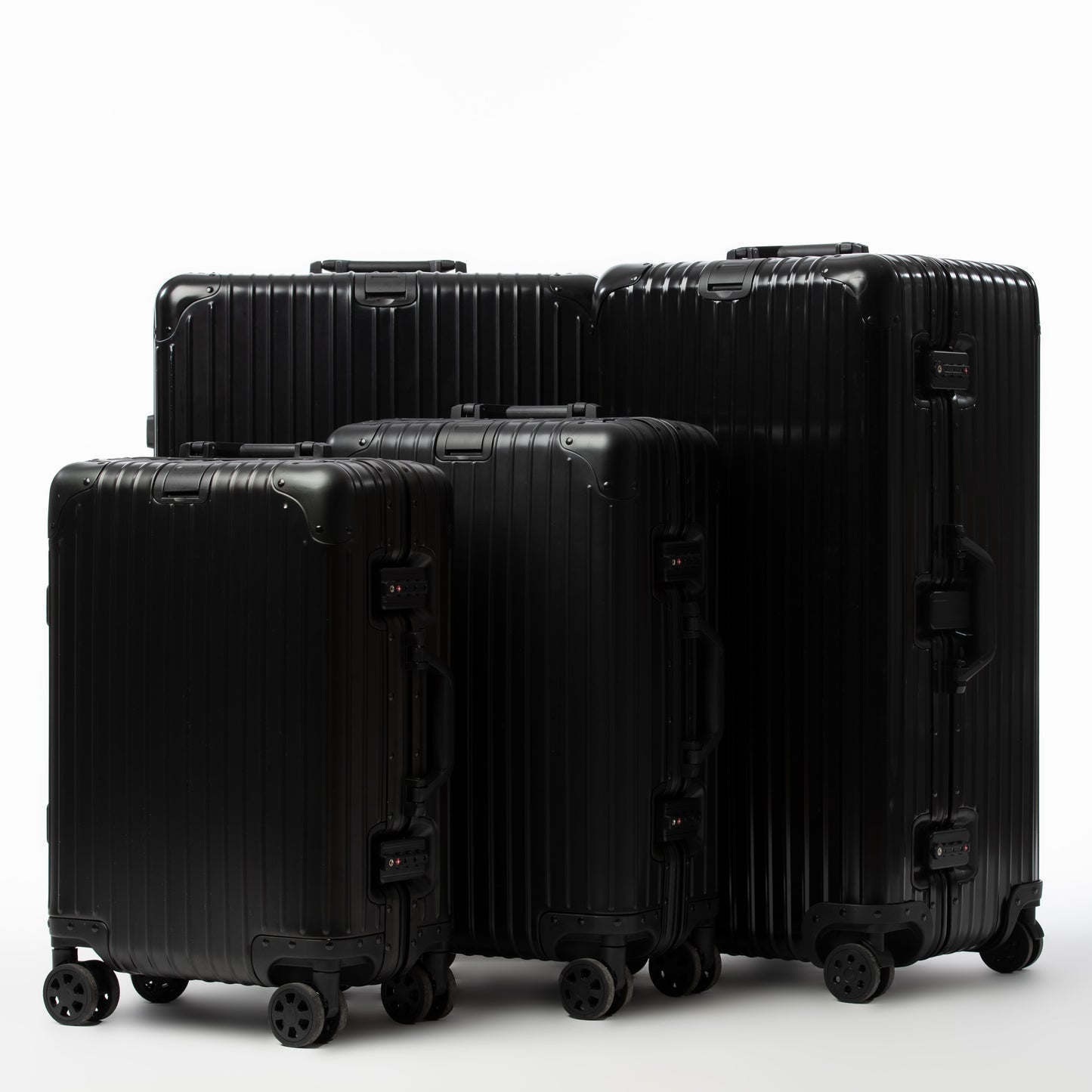 ALUMINIUM SUITCASE V2 THICKER ALUMINIUM & REMOVEABLE WHEELS